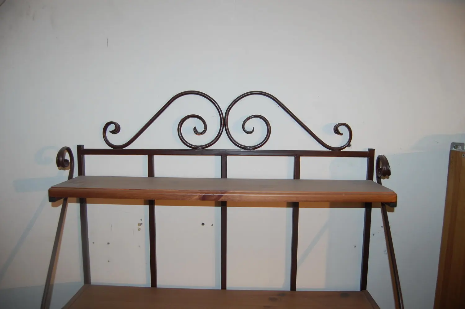 Граверса Валенсия 2-46 кованая, сосна