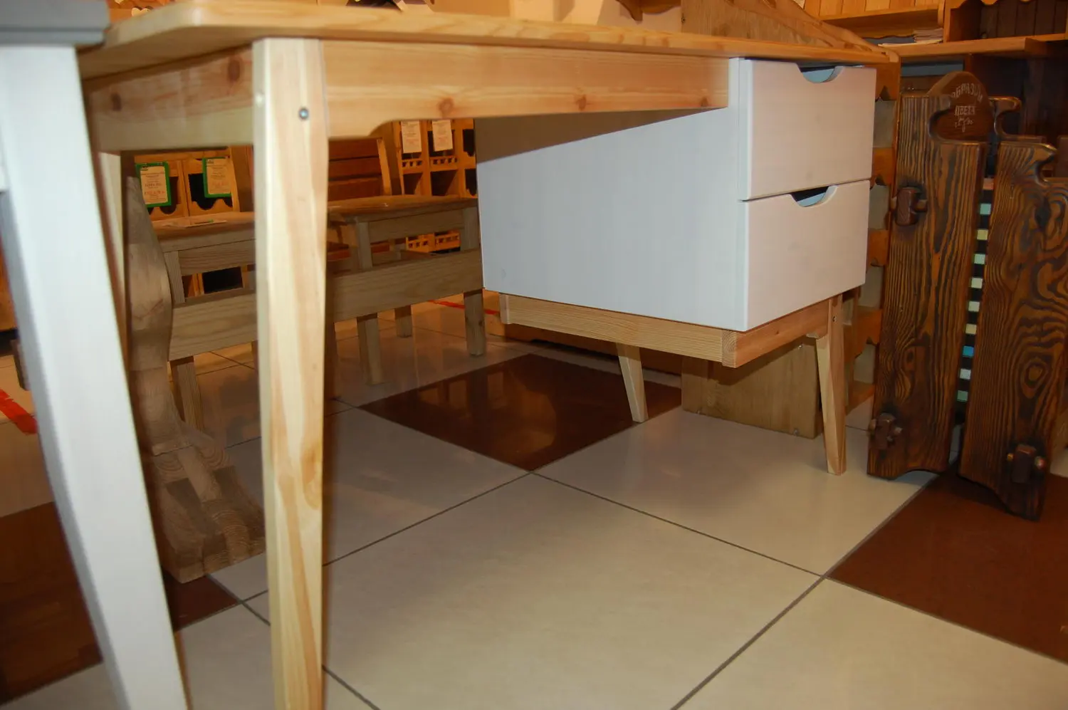 Детский стол с 2 ящиками ТК №4