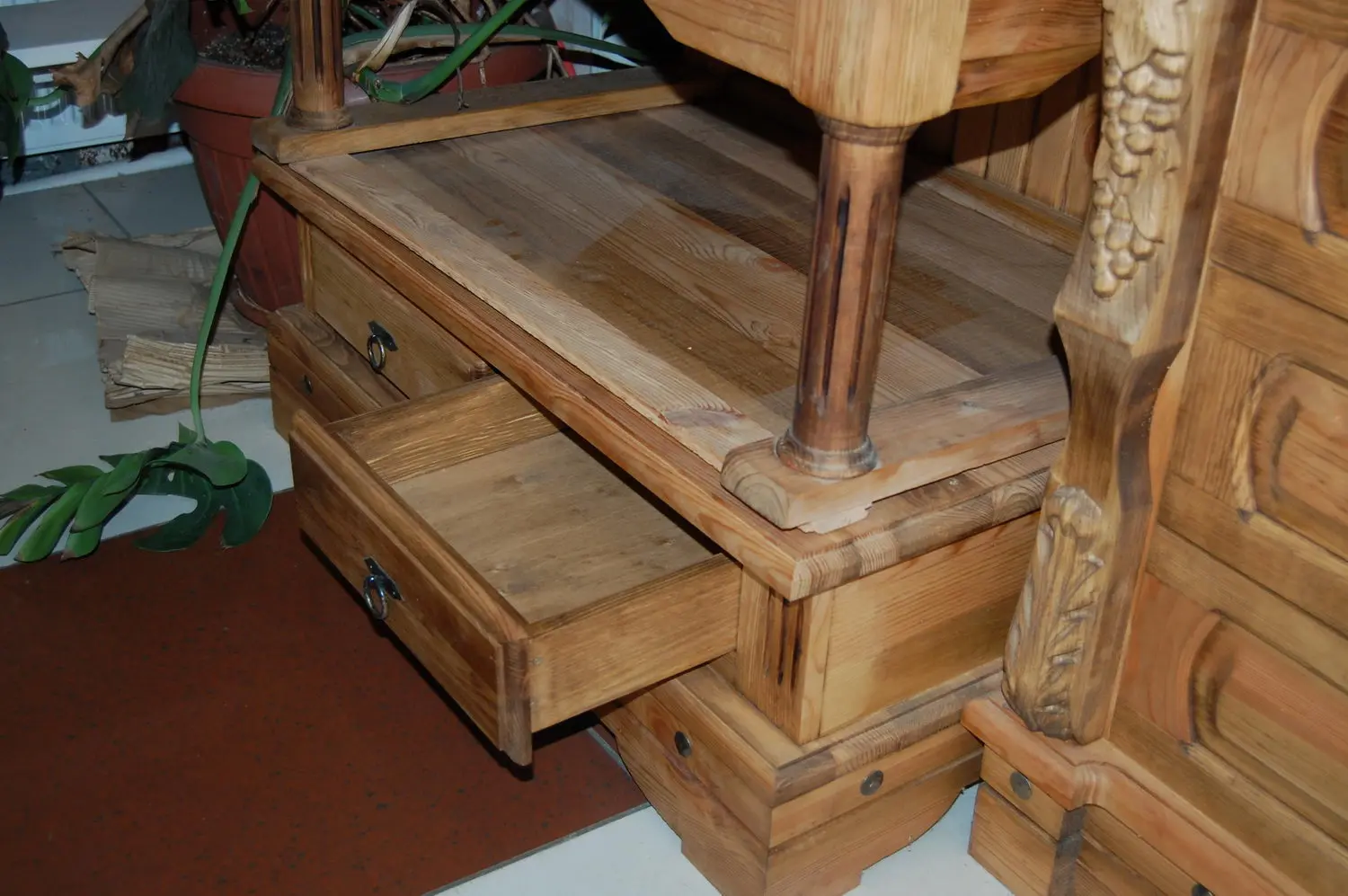 Тумба Викинг 01 (бар)