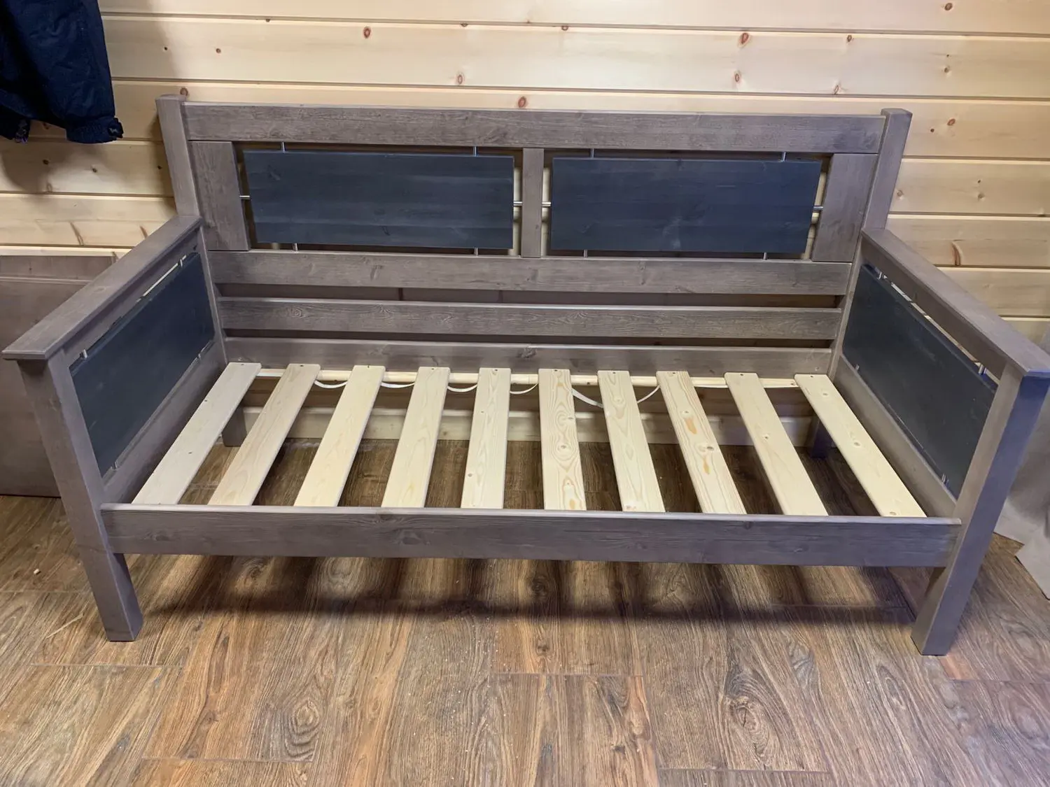 Тахта Брамминг 700х2000