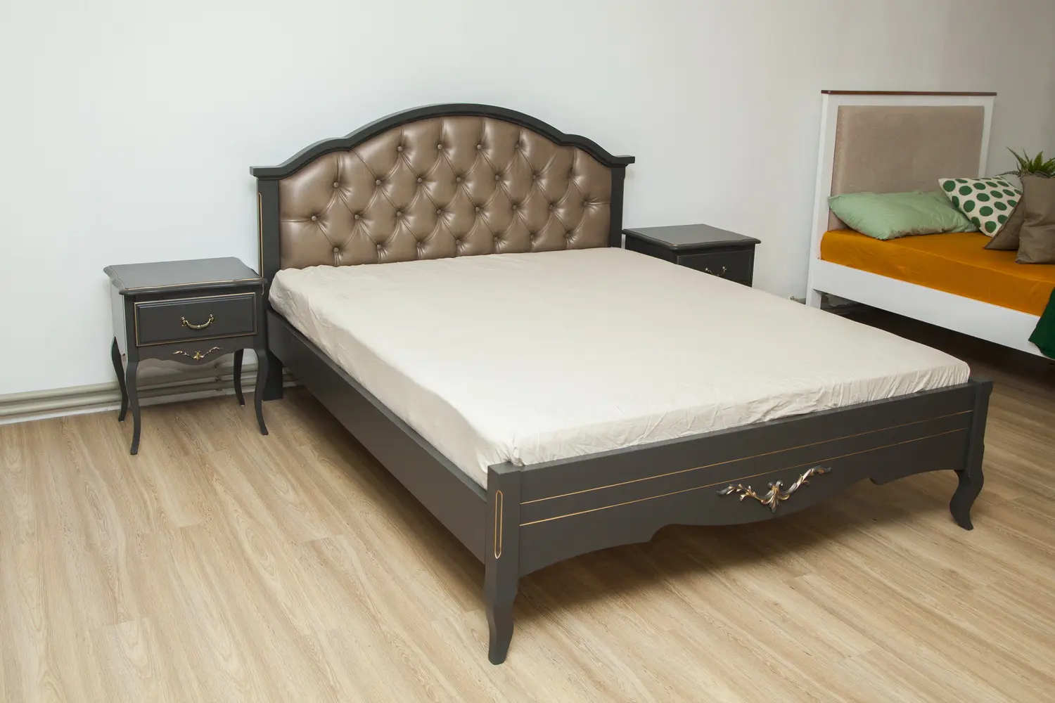 Кровать Флоренция 1600х2000 с каретной стяжкой