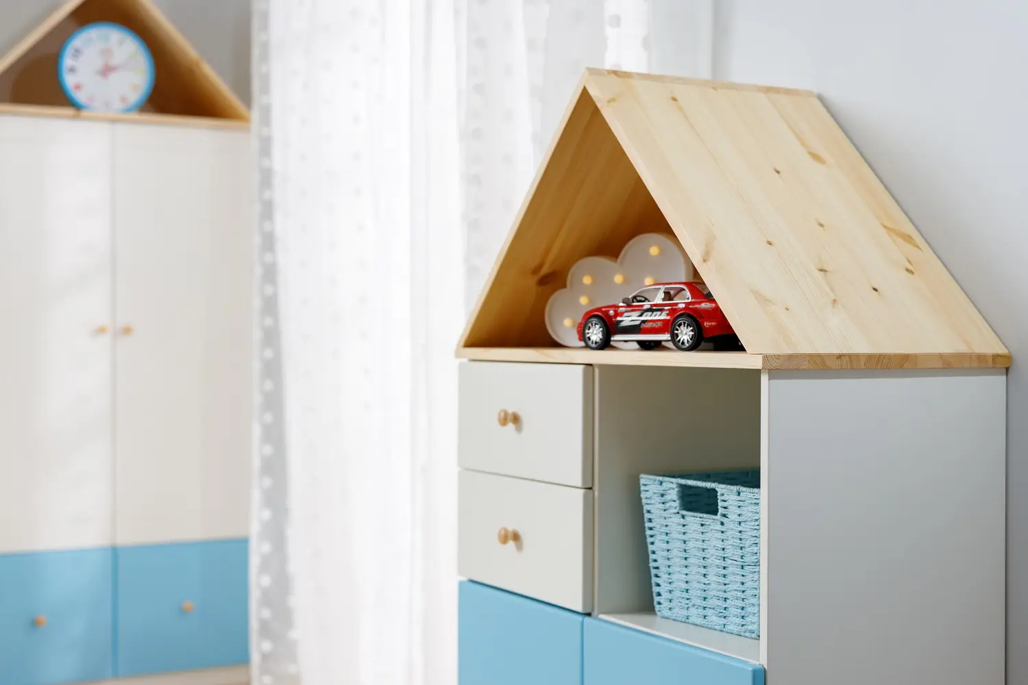 Комод с ящиками и полками детский ТК №7