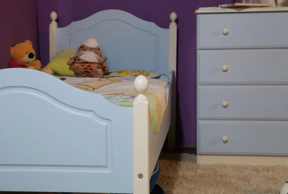 Комод деревянный 4 ящика Классик №1