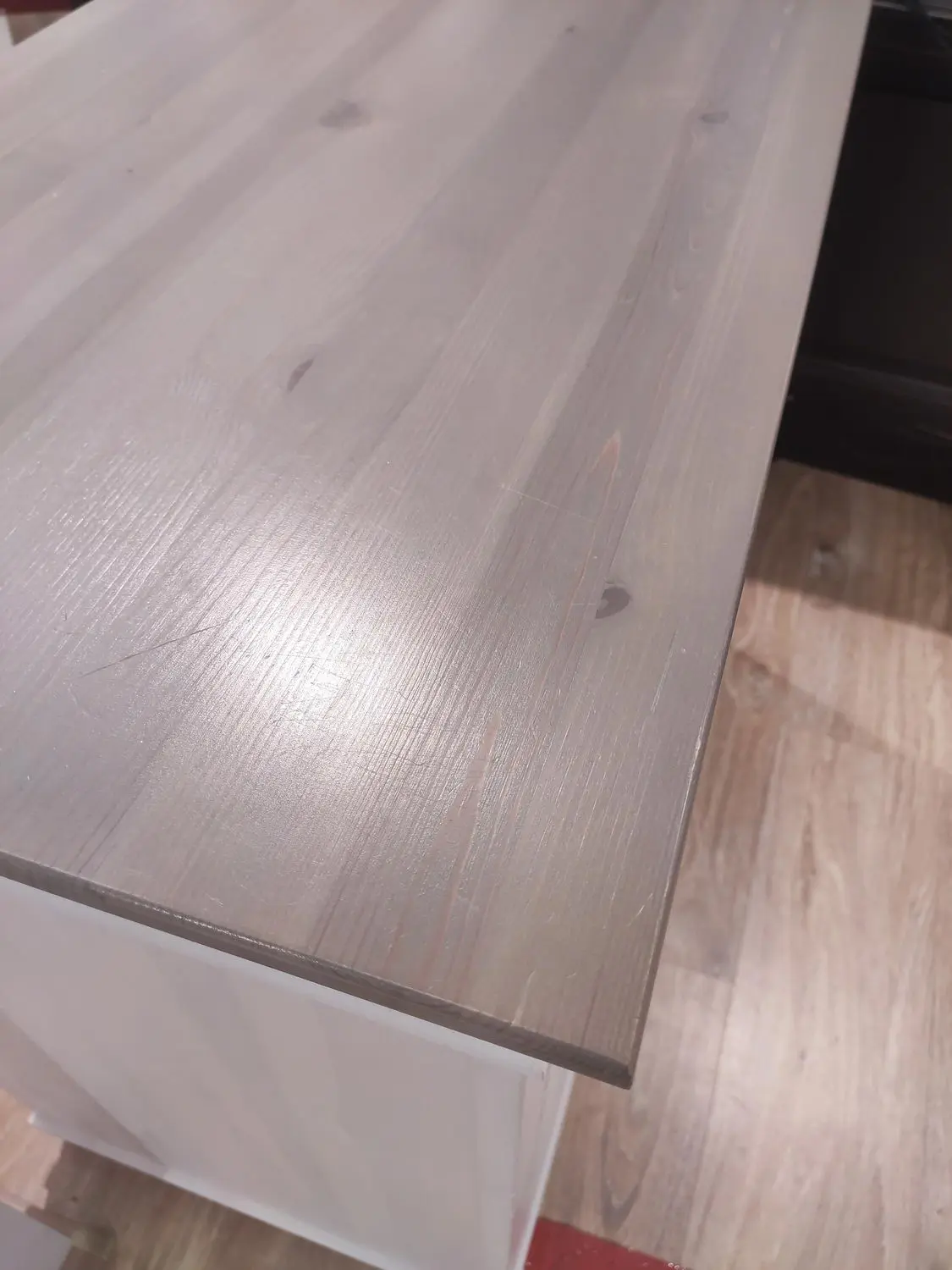 Комод с четырьмя ящиками Бейли белый воск