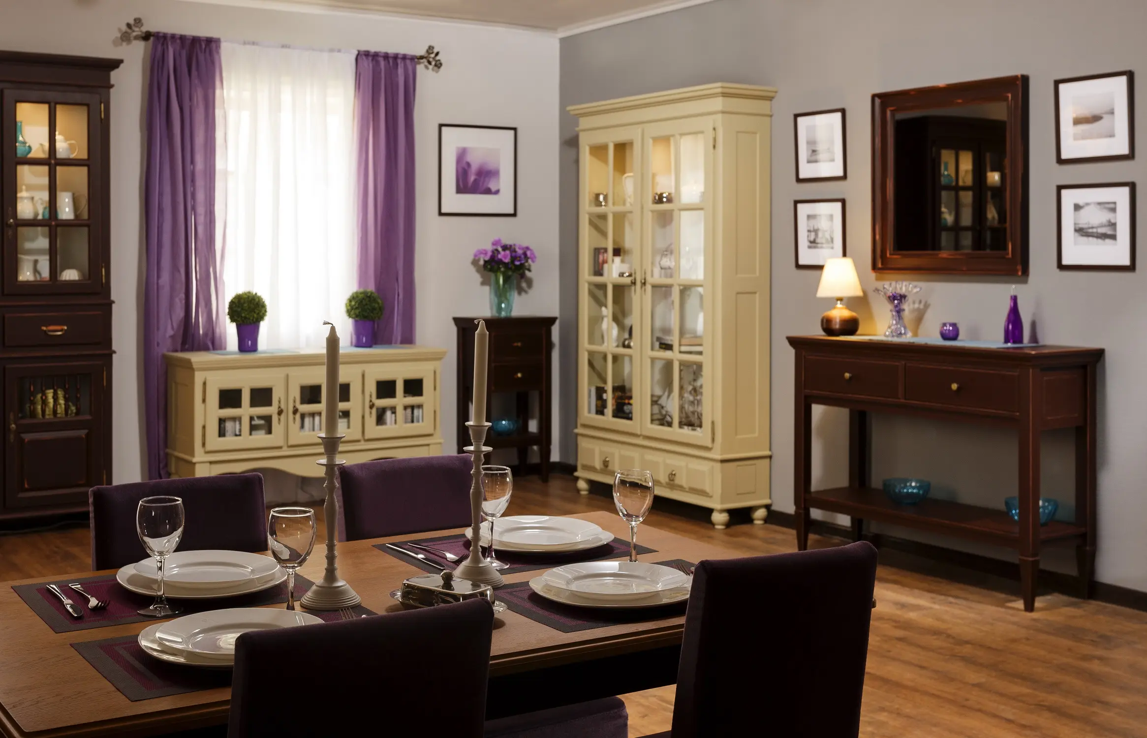 Бьерт и Валенсия