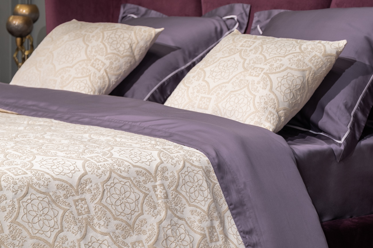 16AMR-NS240260-POKR BEG Покрывало Тиара беж