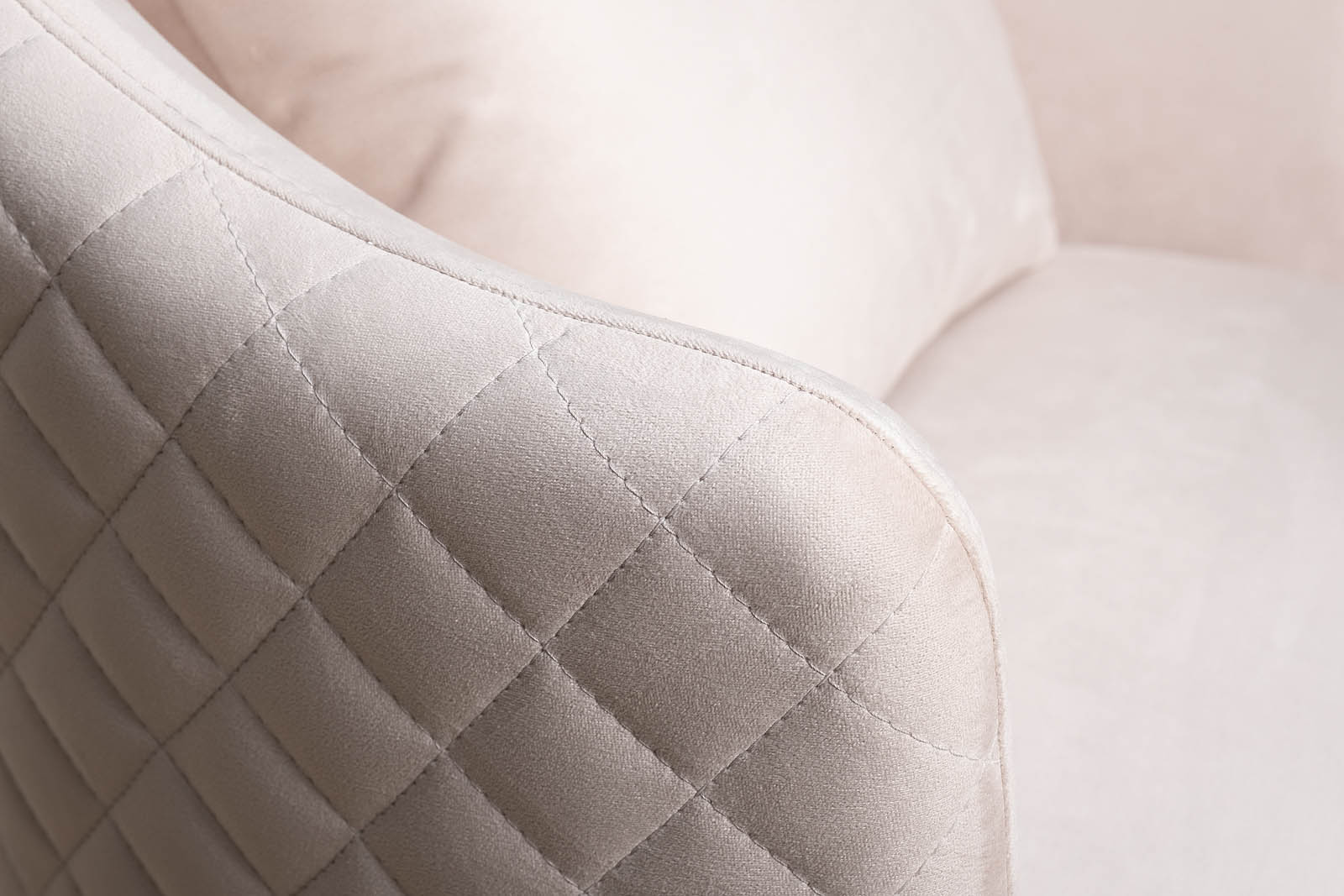 Кресло Verona вращающееся, велюр бежевый Colt 002-BEG/ золото