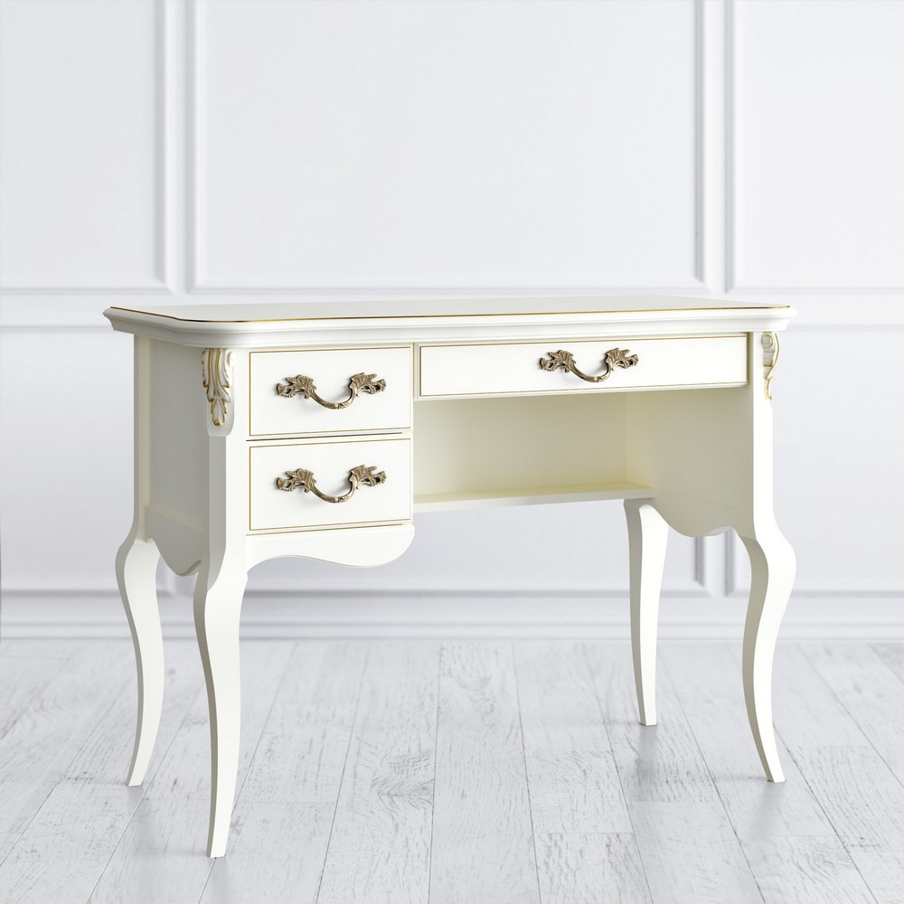 Туалетный столик 