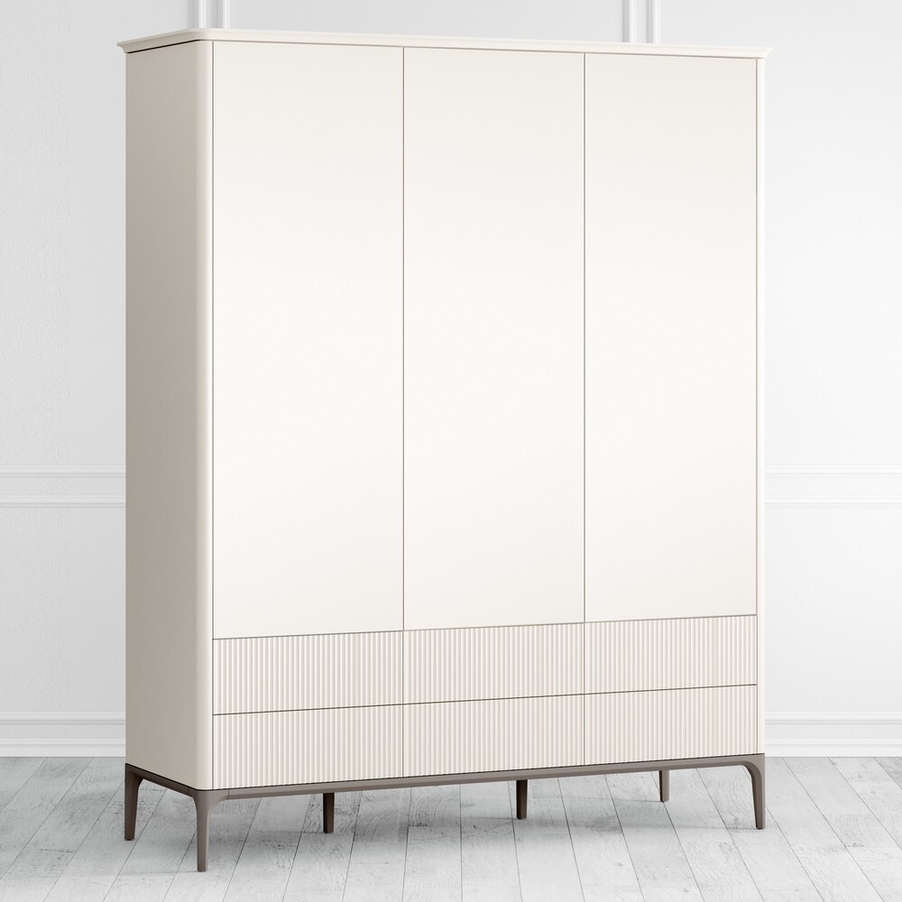 Шкаф 3 двери 