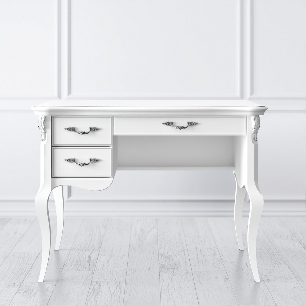 Туалетный столик 