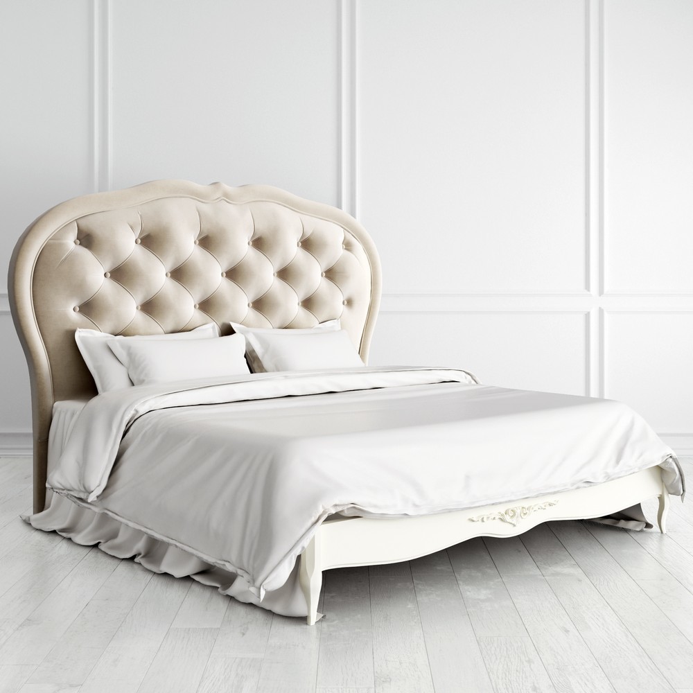 Кровать с мягким изголовьем 180*200 