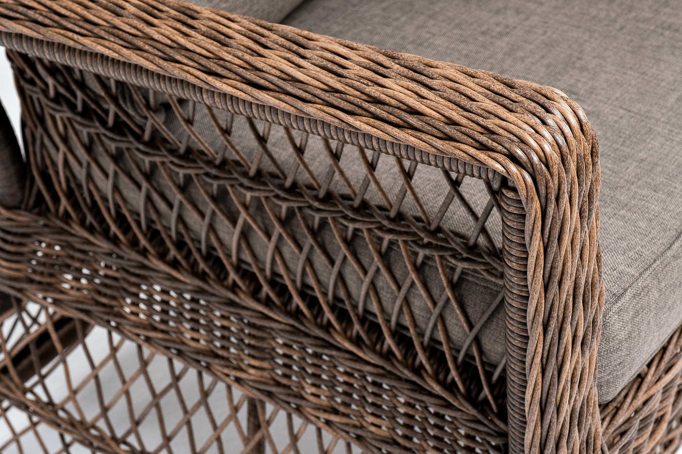"Грандинелли" кресло из искусственного ротанга, цвет коричневый