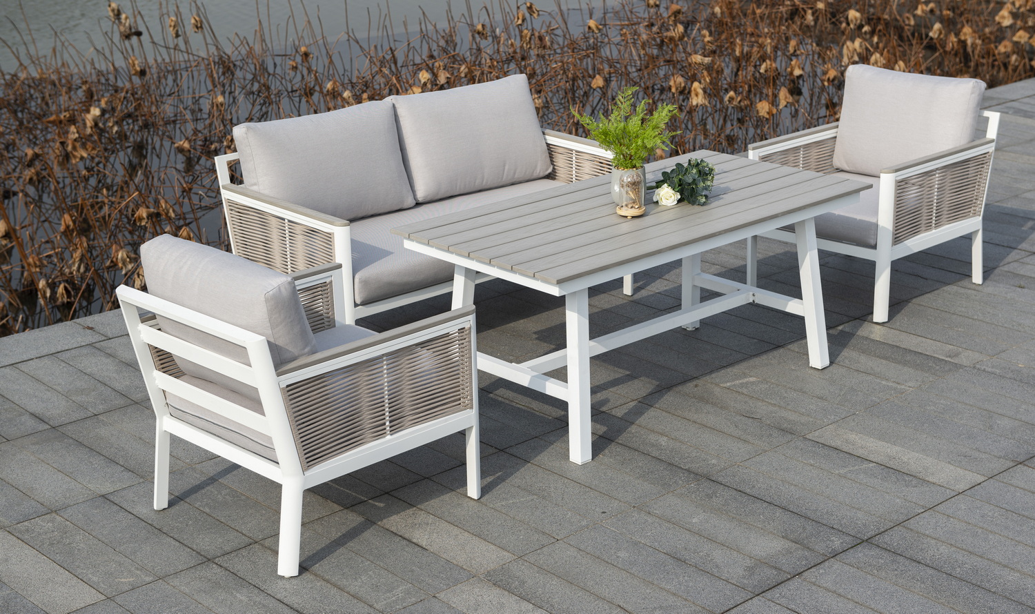 "Сан Ремо" диван 2-местный плетеный из роупа, каркас алюминий белый, роуп бежевый, ткань бежевая