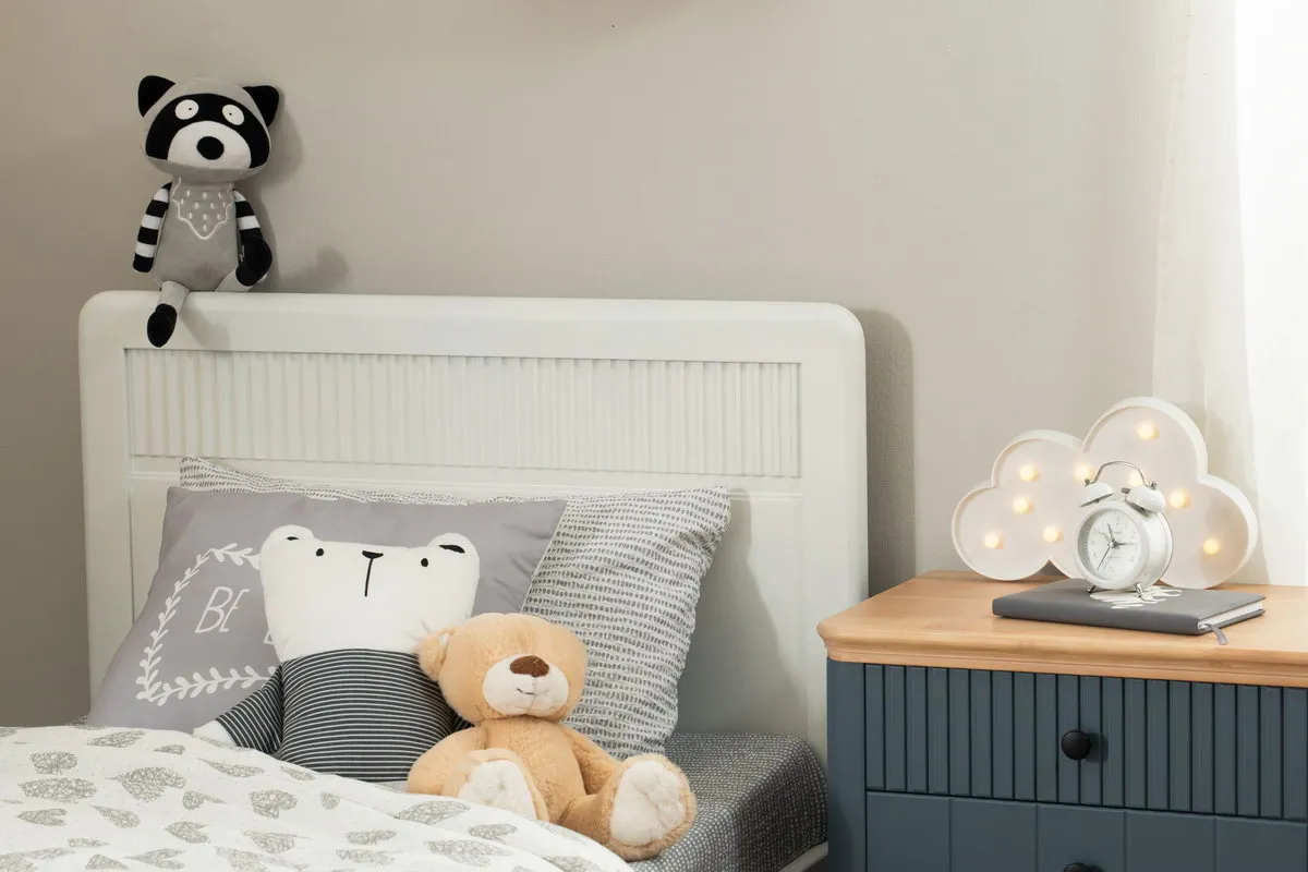 Кровать массив сосны Грета №2 800х1600